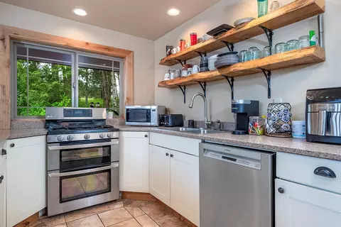Kitchen - 777 Mt Highway 83, Bigfork, MT 59911 photo 4 of 4