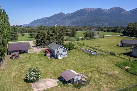 502 Lake Blaine Rd, Kalispell, MT 59901