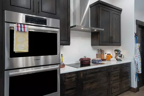 Kitchen - 344 Chapman Ln, Bigfork, MT 59911 photo 5 of 6
