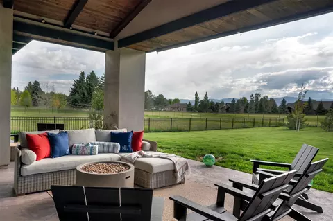 Exterior - 344 Chapman Ln, Bigfork, MT 59911 photo 4 of 8