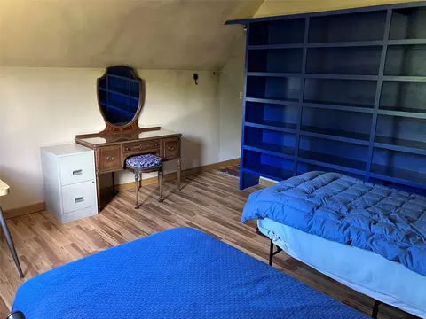 Bedroom - 1606 N Fork Yaak Rd, Troy, MT 59935 photo 5 of 8