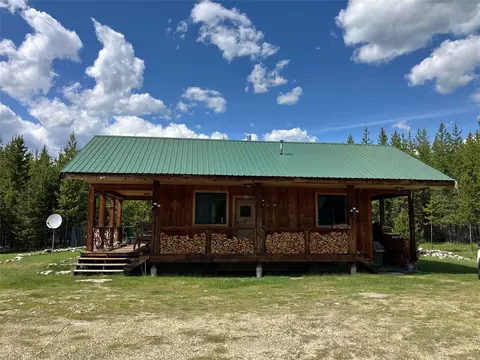 Exterior - 1606 N Fork Yaak Rd, Troy, MT 59935 photo 4 of 39