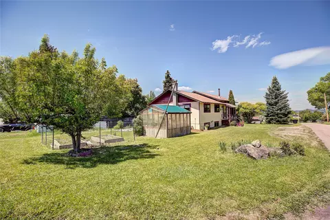 Exterior - 1108 9th St E, Polson, MT 59860 photo 9 of 14