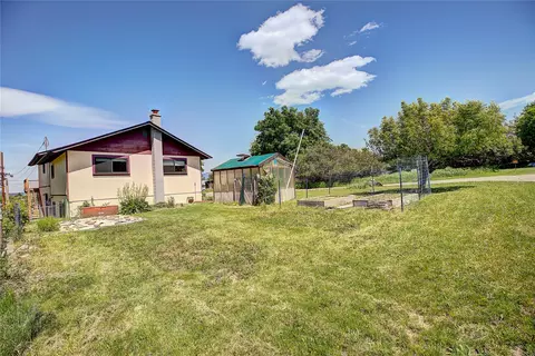 Exterior - 1108 9th St E, Polson, MT 59860 photo 10 of 14