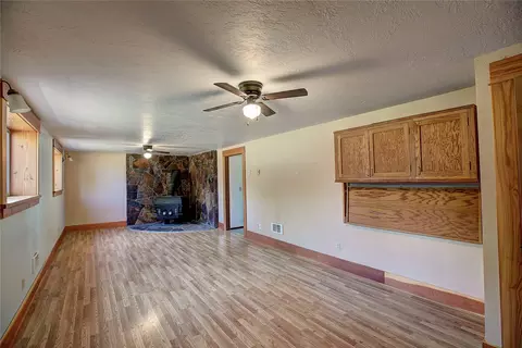 Living - 1108 9th St E, Polson, MT 59860 photo 4 of 6