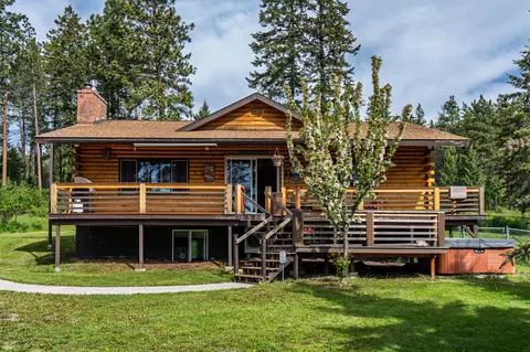 161 Pineview Dr, Lakeside, MT 59922