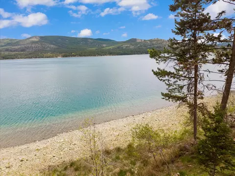 1015 Lodgepole Dr, Marion, MT 59925