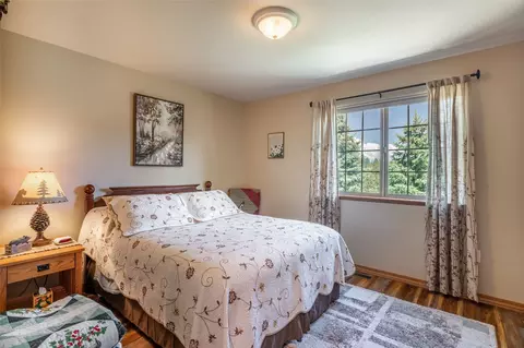 Bedroom - 11 Hidden Valley Dr, Clancy, MT 59634 photo 5 of 7