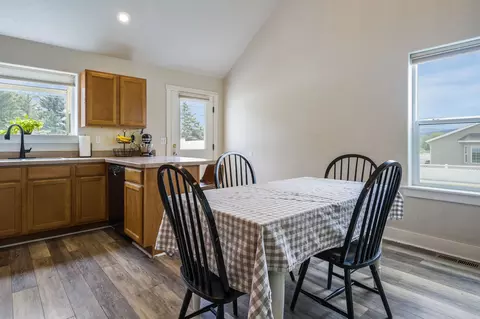 Dining - 2 Empire Loop, Kalispell, MT 59901 photo 2 of 2