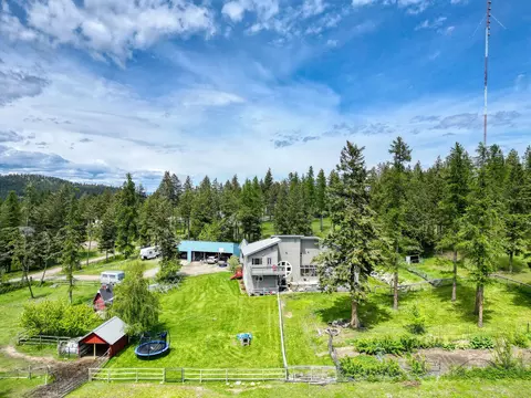 405 Buffalo Trl, Somers, MT 59932