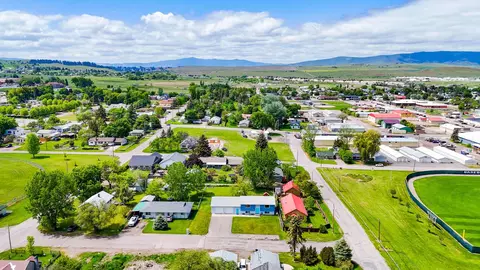 View/Area - 1104 3rd St E, Polson, MT 59860 photo 4 of 6