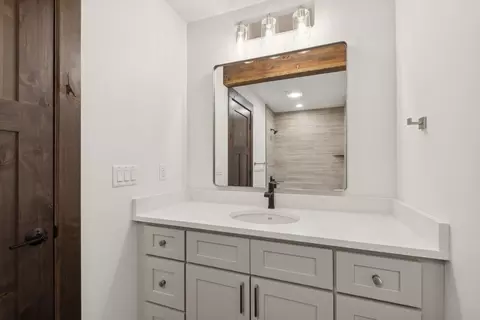 Bath - 1950 Whitefish Ave, Whitefish, MT 59937 photo 5 of 6