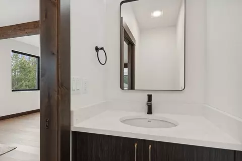 Bath - 1950 Whitefish Ave, Whitefish, MT 59937 photo 1 of 6