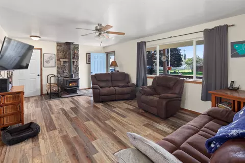 Living - 159 Quincy Loop, Kalispell, MT 59901 photo 2 of 2