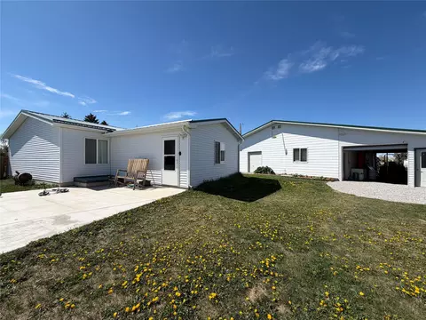 220 Columbus Ave, Dupuyer, MT 59432