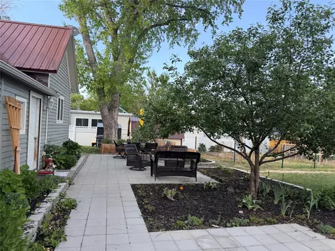 Exterior - 118 2nd St N, Cascade, MT 59421 photo 8 of 19