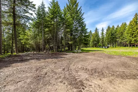 180 Squirrel Ln, Whitefish, MT 59937 photo 4