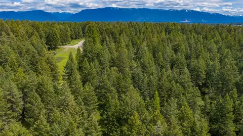 180 Squirrel Ln, Whitefish, MT 59937 photo 36