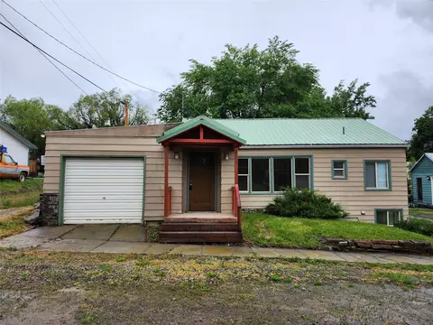 211 Wall St, Hot Springs, MT 59845