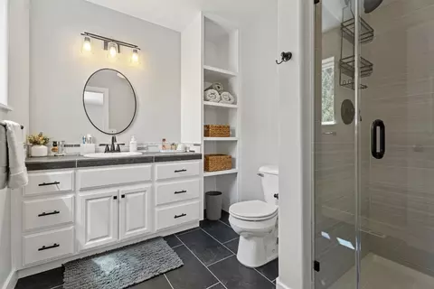 Bath - 21119 Handley Loop, Clinton, MT 59825 photo 1 of 3