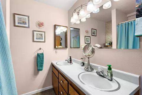 Bath - 7 Vanover Dr, Townsend, MT 59644 photo 4 of 5