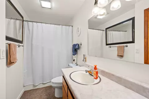 Bath - 7 Vanover Dr, Townsend, MT 59644 photo 1 of 5