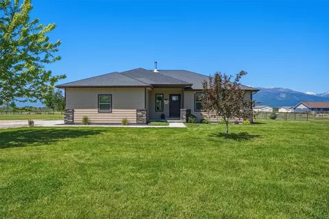 3190 Delaford Loop, Stevensville, MT 59870