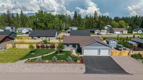 242 Kendal Loop, Kalispell, MT 59901