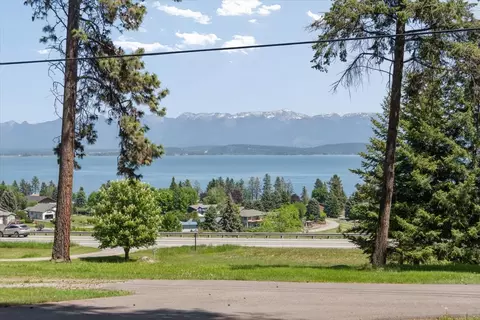 6650 Us Hwy 93 S, Lakeside, MT 59922