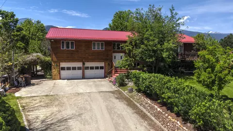3979 Stevensville River Rd, Stevensville, MT 59870