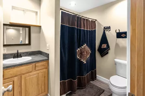 Bath - 184 High Rd, Kalispell, MT 59901 photo 4 of 4