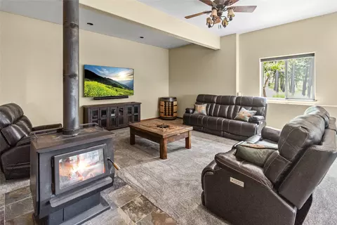 Living - 184 High Rd, Kalispell, MT 59901 photo 3 of 5