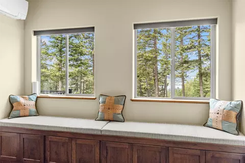 Entry Way - 184 High Rd, Kalispell, MT 59901 photo 3 of 5