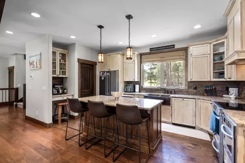 Kitchen - 731 Hoodoo Loop, Rexford, MT 59930 photo 6 of 6