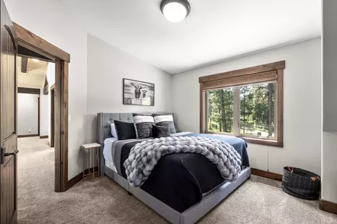 Bedroom - 731 Hoodoo Loop, Rexford, MT 59930 photo 3 of 6