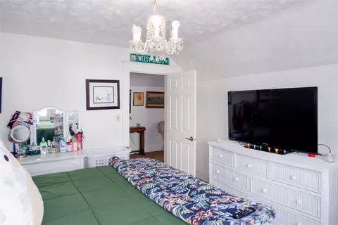 Bedroom - 118 E Lincoln Blvd, Libby, MT 59923 photo 6 of 10