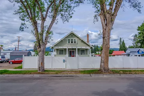 Exterior - 118 E Lincoln Blvd, Libby, MT 59923 photo 5 of 21