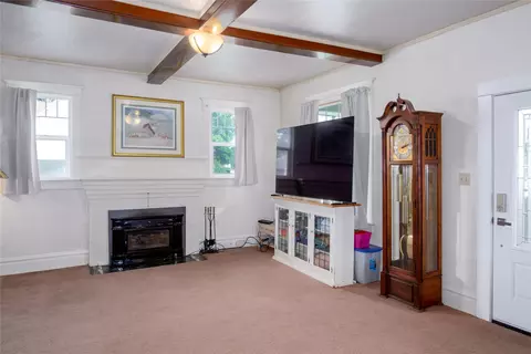Living - 118 E Lincoln Blvd, Libby, MT 59923 photo 2 of 4