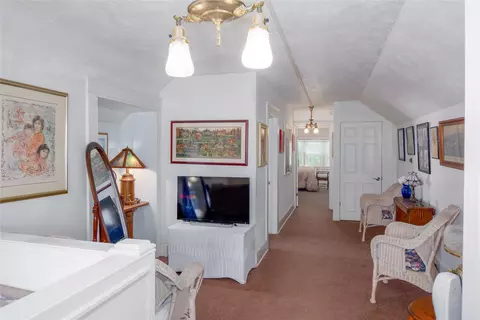 Entry Way - 118 E Lincoln Blvd, Libby, MT 59923 photo 1 of 2