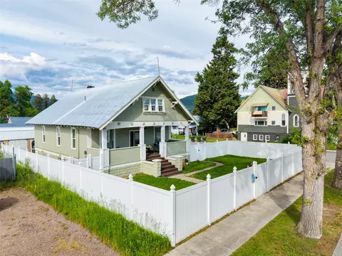 118 E Lincoln Blvd, Libby, MT 59923