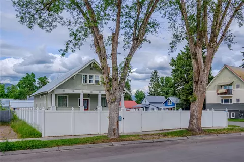 Exterior - 118 E Lincoln Blvd, Libby, MT 59923 photo 4 of 21