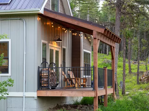 254 Chinook Lake Rd, Whitefish, MT 59937