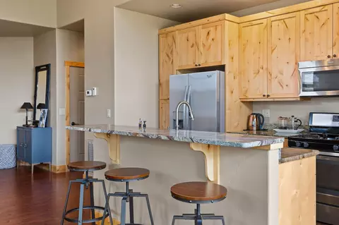 Kitchen - 220 Bluebunch Ct, Bigfork, MT 59911 photo 3 of 3