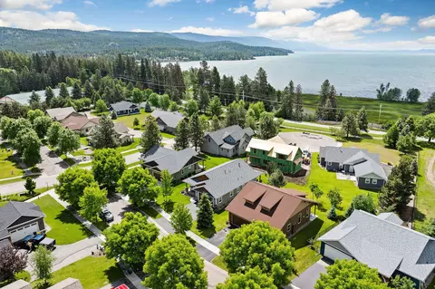 View/Area - 220 Bluebunch Ct, Bigfork, MT 59911 photo 2 of 6