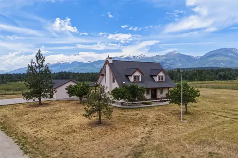 359 Bear Creek Rd, Victor, MT 59875