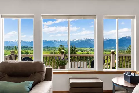 1095 Iron Cap Dr, Stevensville, MT 59870