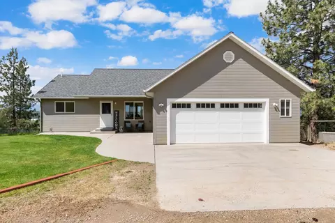 1095 Iron Cap Dr, Stevensville, MT 59870