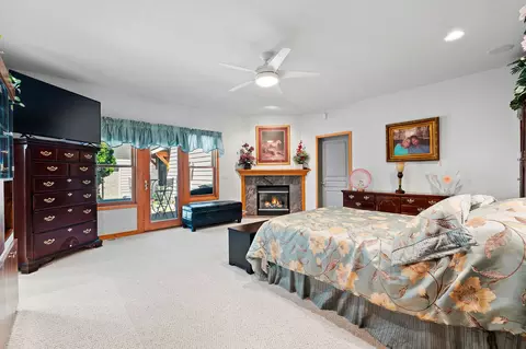 Bedroom - 229 Harbor Dr, Bigfork, MT 59911 photo 1 of 2