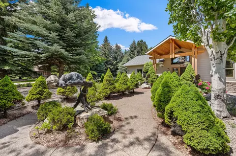 Exterior - 229 Harbor Dr, Bigfork, MT 59911 photo 2 of 14