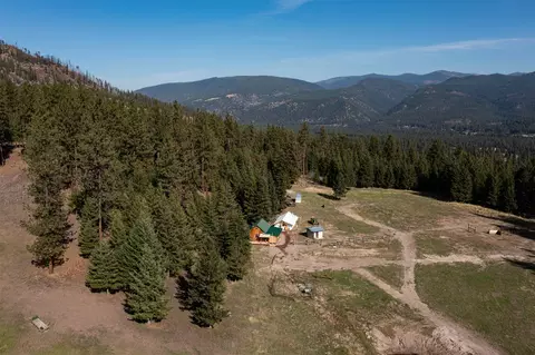 814 Quartz Rd, Superior, MT 59872